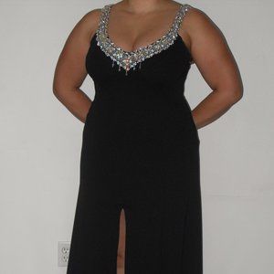 Prom, Pageant, Homecoming, etc. Black gown with jewels - Tony Bowls Mon Cheri -